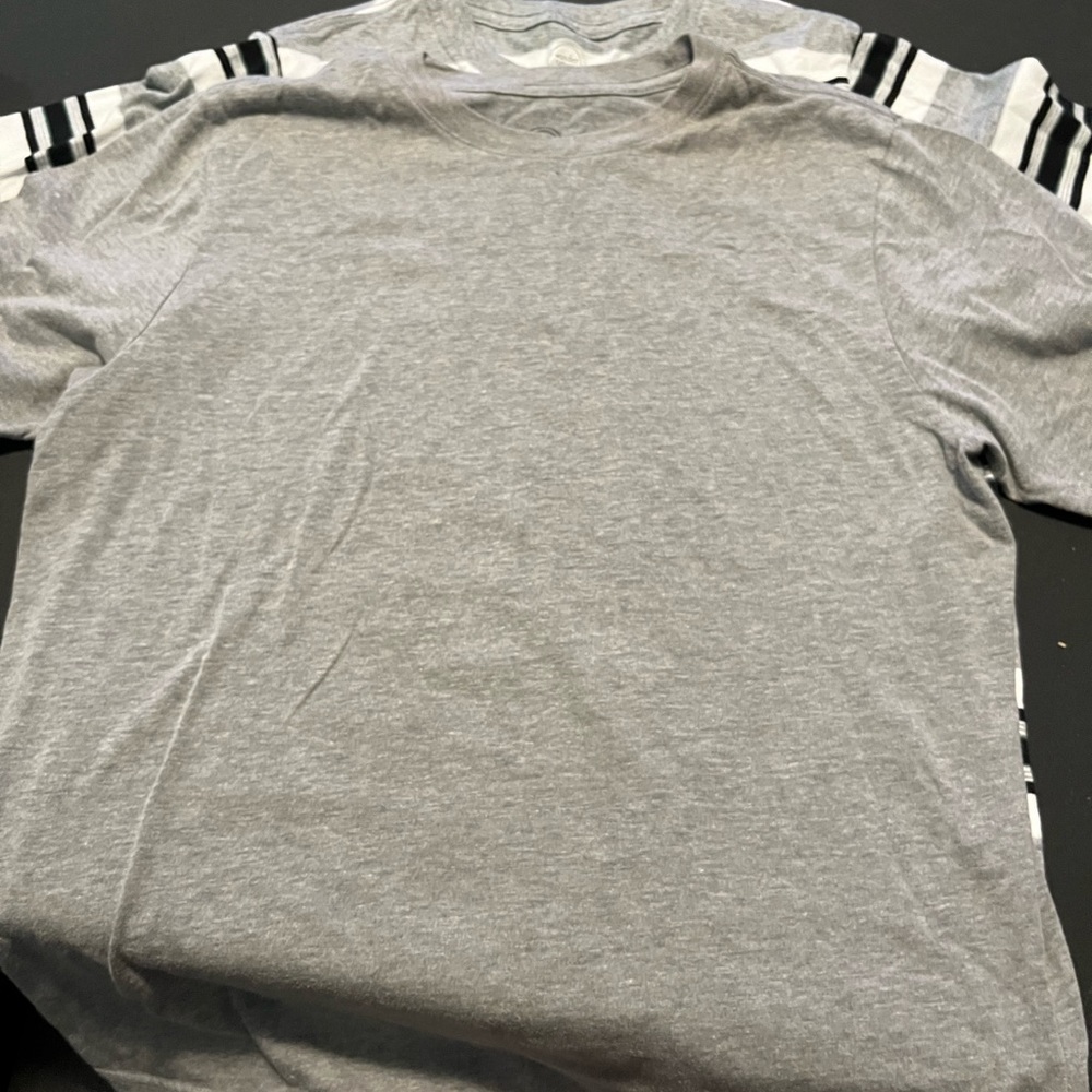 🌵 Boys Wonder Nation XL ( 14-16) 2 Shirts‎